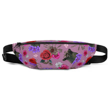Load image into Gallery viewer, I&#39;m a Hugger Fanny Pack